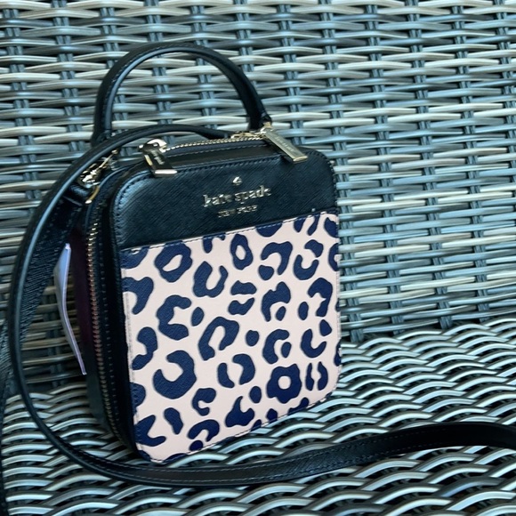 Kate Spade daisy graphic leopard vanity crossbody - Picture 16 of 16